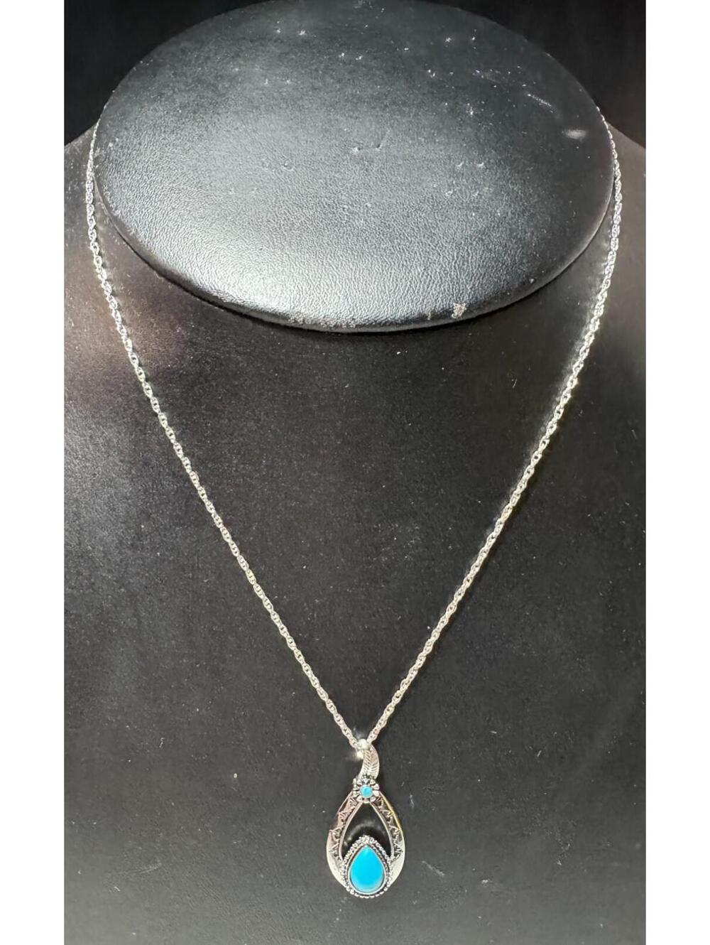 Montana Silversmiths Silver Tone Turquoise Teardrop Pendant Necklace